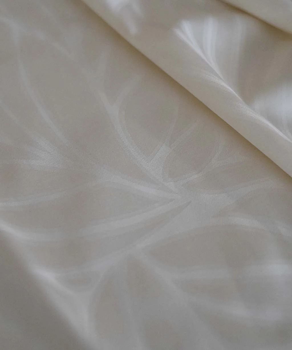 Opal Creme – Detail